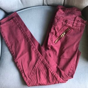 American Eagle stylish maroon skinny jeans